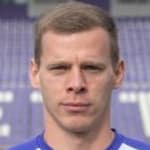 L. Knežević