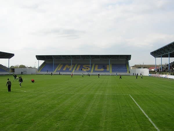 Heyd?r?liyev adina s?h?r stadionu