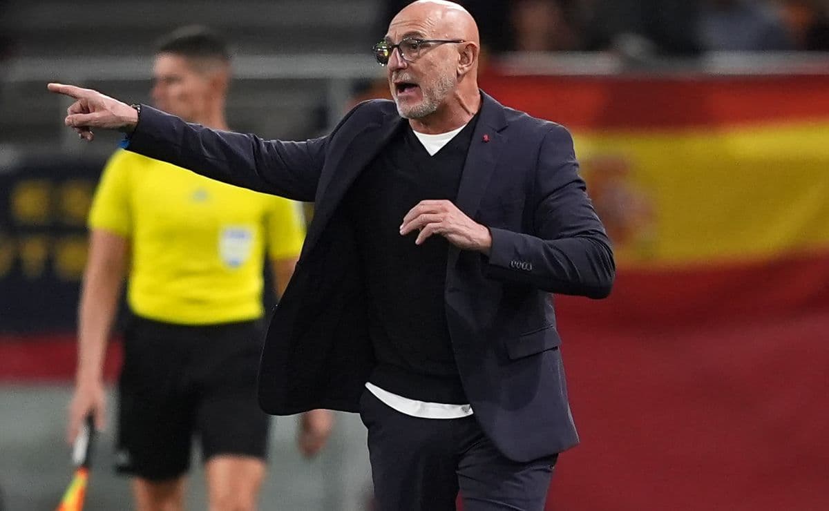 Luis de la Fuente teases Spain World Cup squad: ‘It’s possible I’ll call up a player who hasn’t been here before’