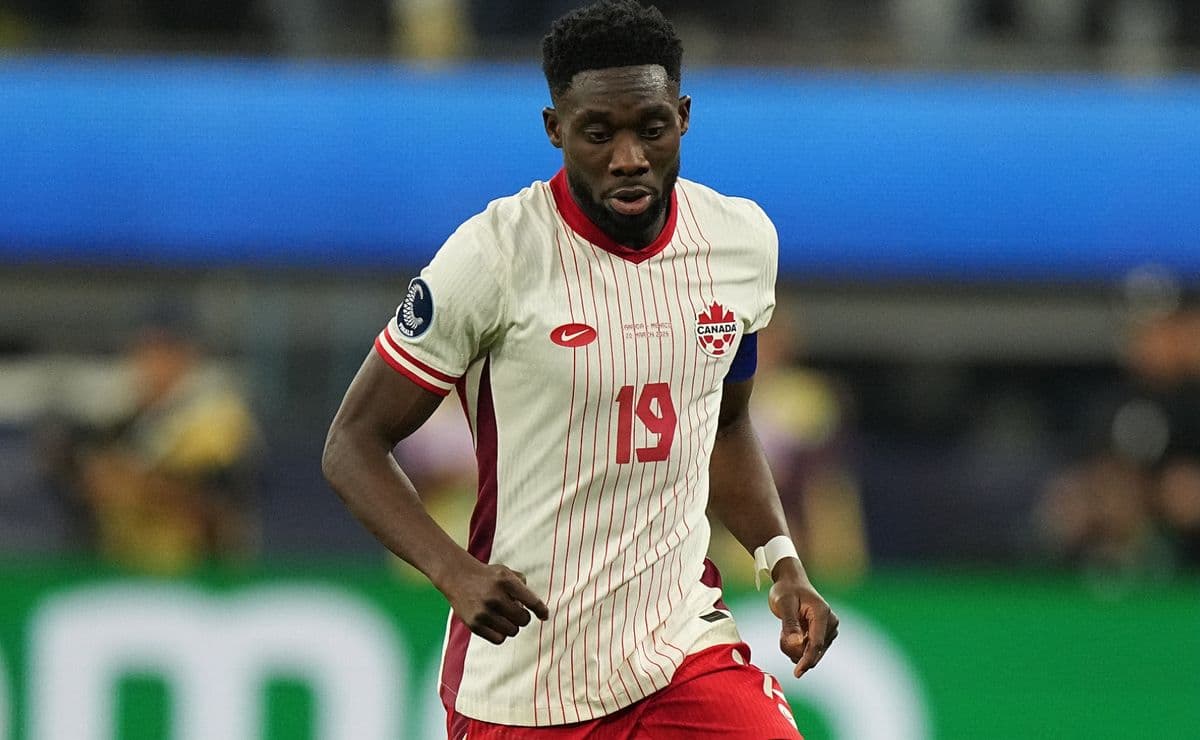 Why isn’t Alphonso Davies starting for Canada against Morocco at the 2026 World Cup?