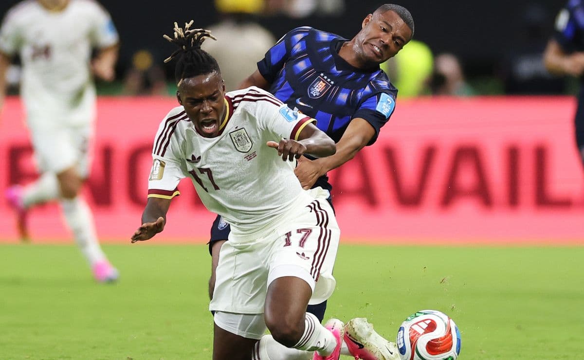 Why isn’t Nico Williams starting for Spain against Belgium at the 2026 World Cup?