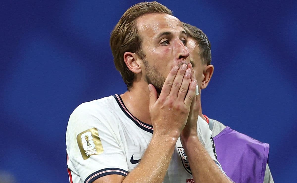 Six Minutes of Madness: How England’s Fatal Retreat Blew a Spot in the World Cup Final