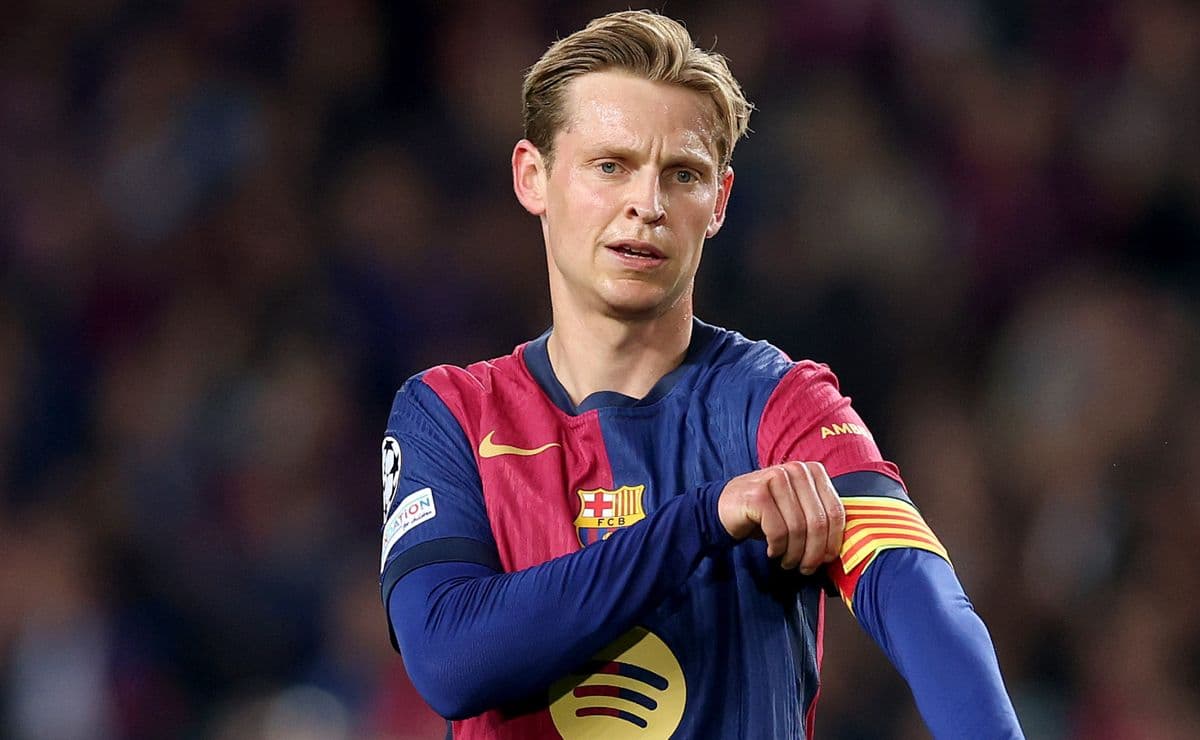 Frenkie de Jong clears the air about his injury amidst growing rumors of tension with Barcelona