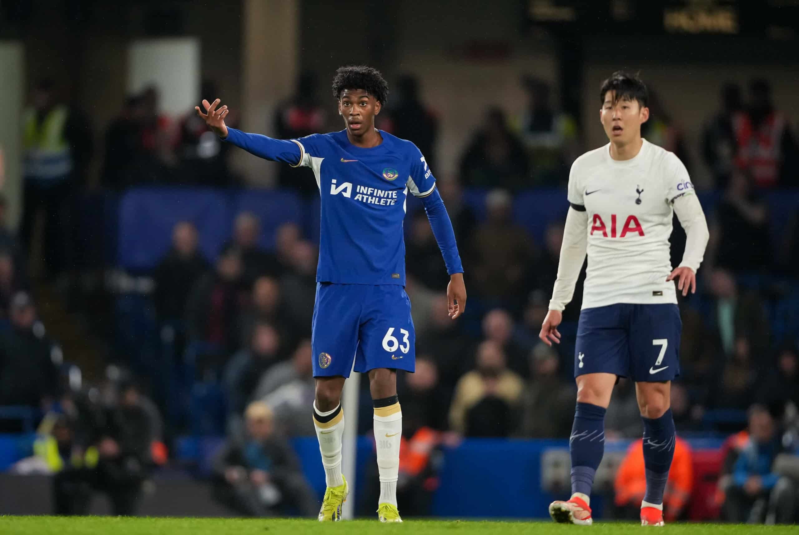 Report: Liverpool interested in surprise move for Chelsea defender