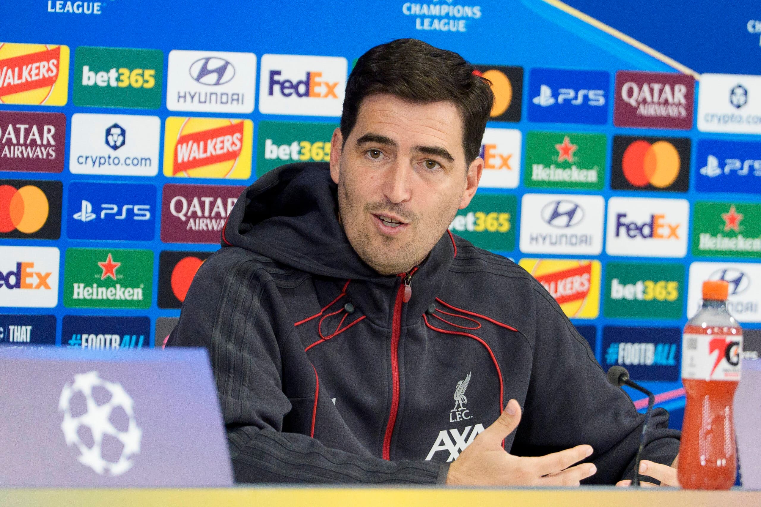 Andoni Iraola responds to Liverpool star’s transfer admission