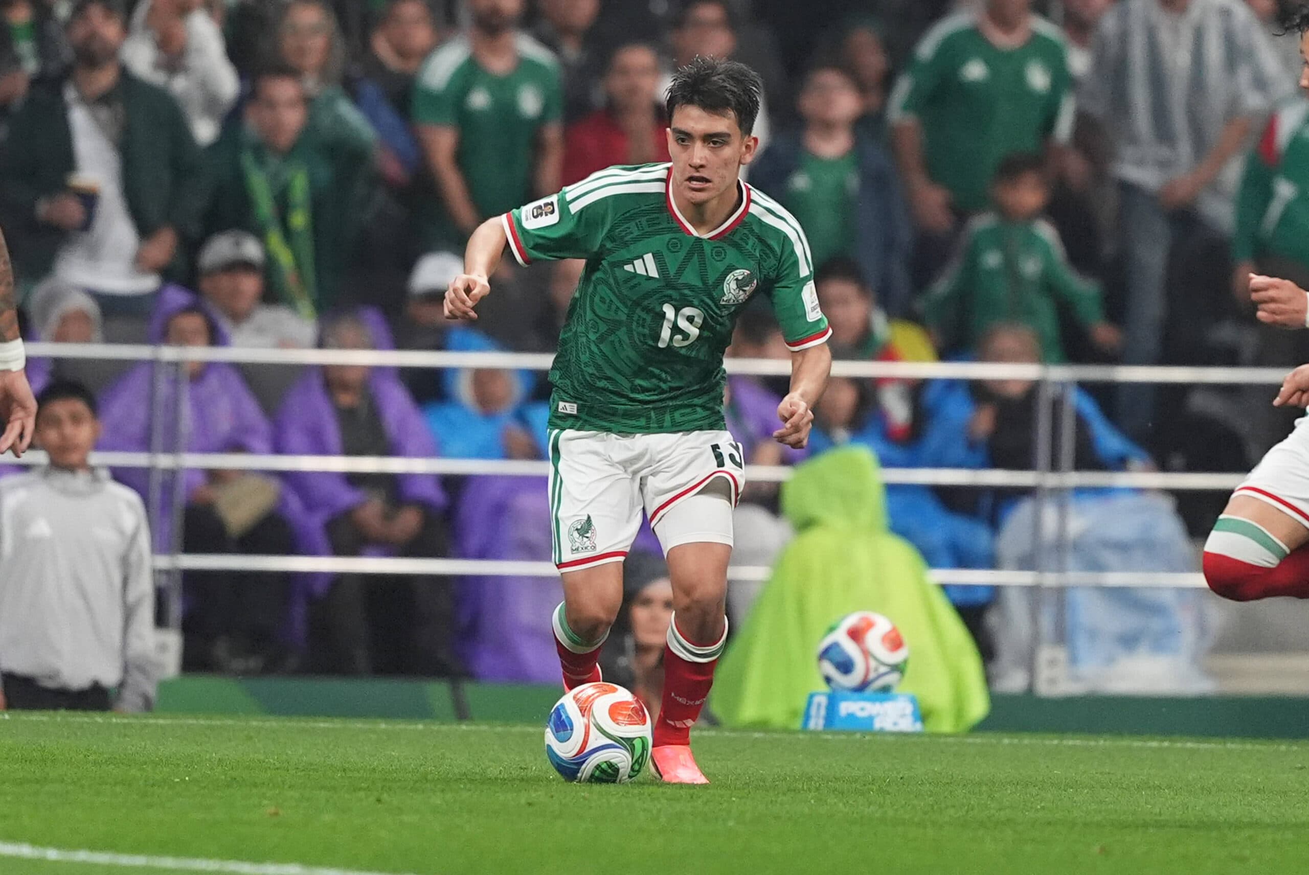 Alexis Mac Allister reacts to Liverpool’s interest in move for ‘great’ midfielder