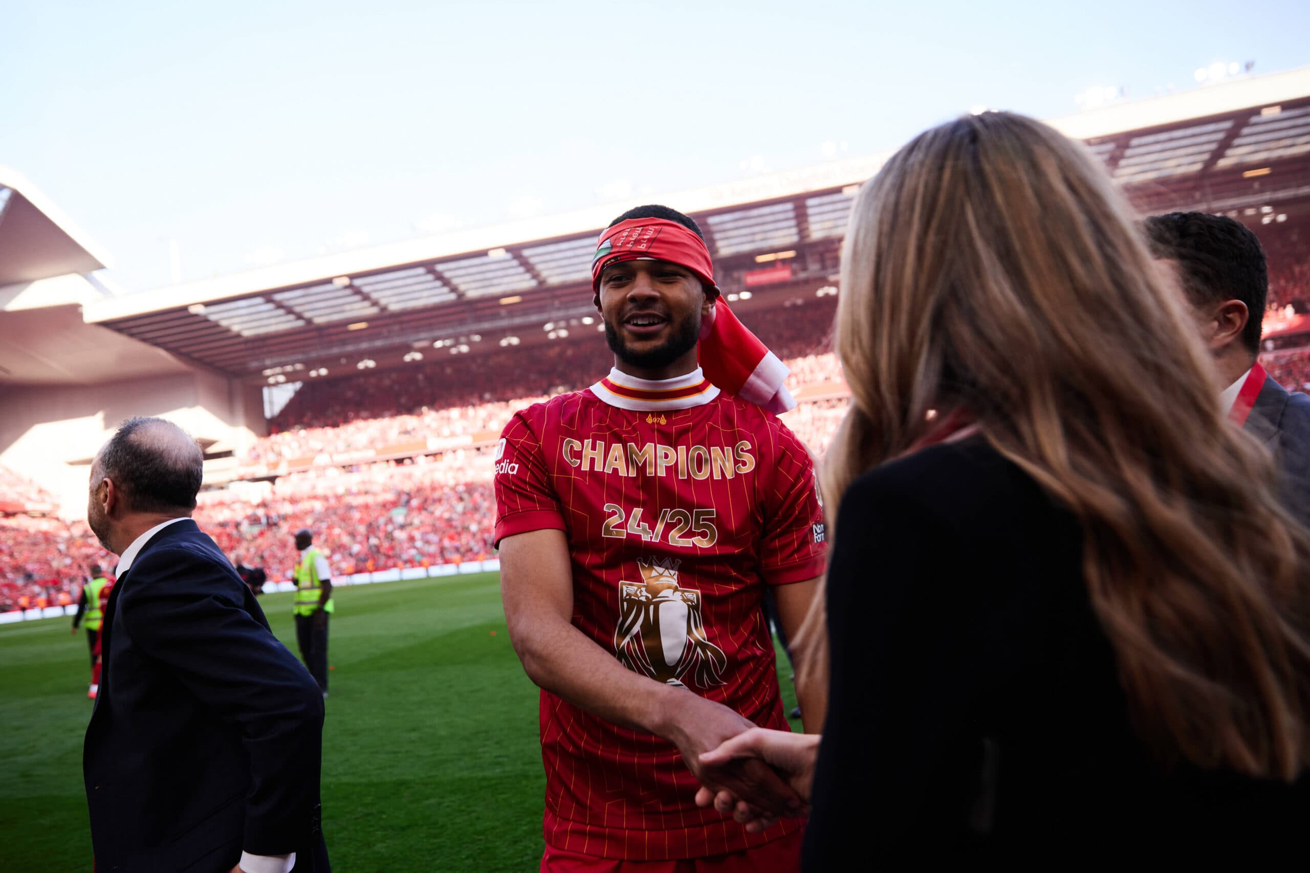 Liverpool star to be subject of record £73.5m bid
