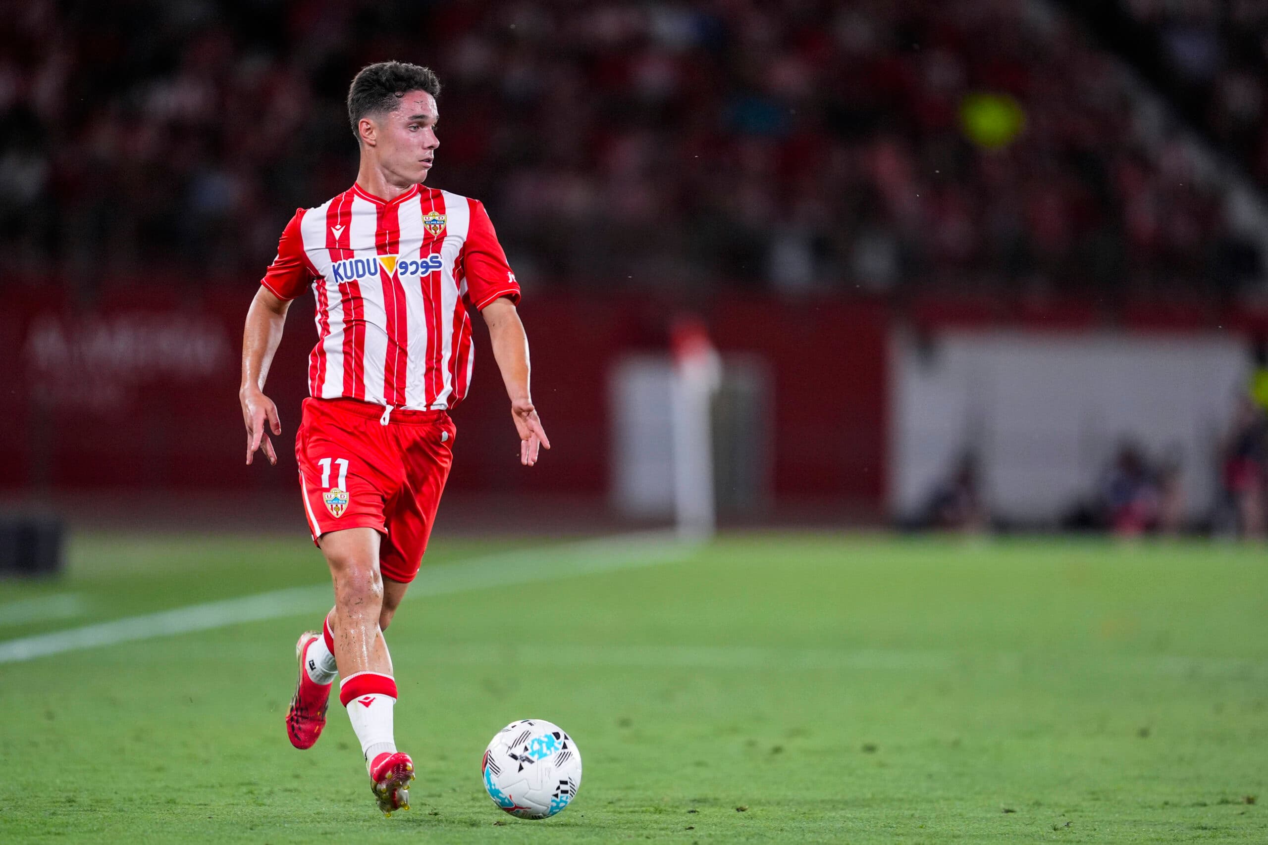 Report: Liverpool have joined the race to sign 33-G/A midfielder