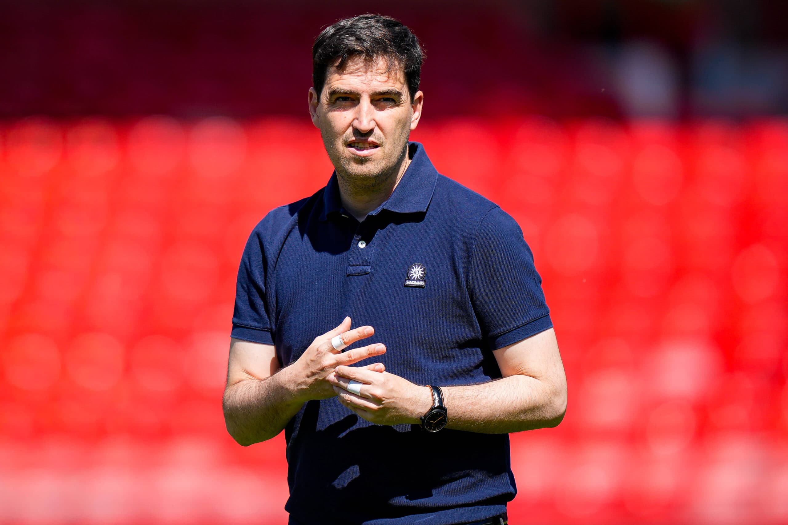 “Really excited” – Andoni Iraola speaks for the first time since becoming Liverpool head coach