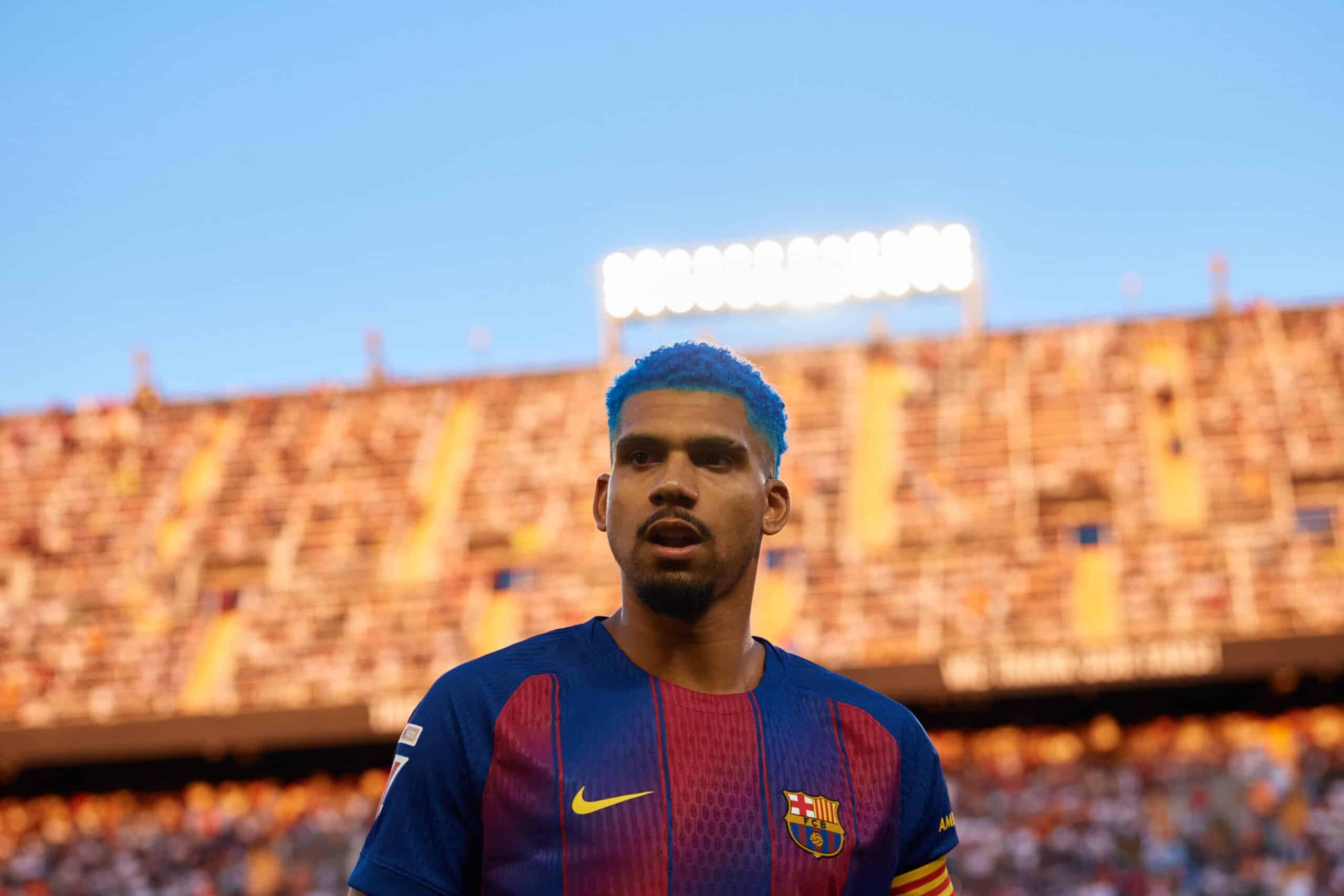 “Here we go!” – Fabrizio Romano confirms Liverpool are set to sign Barcelona star