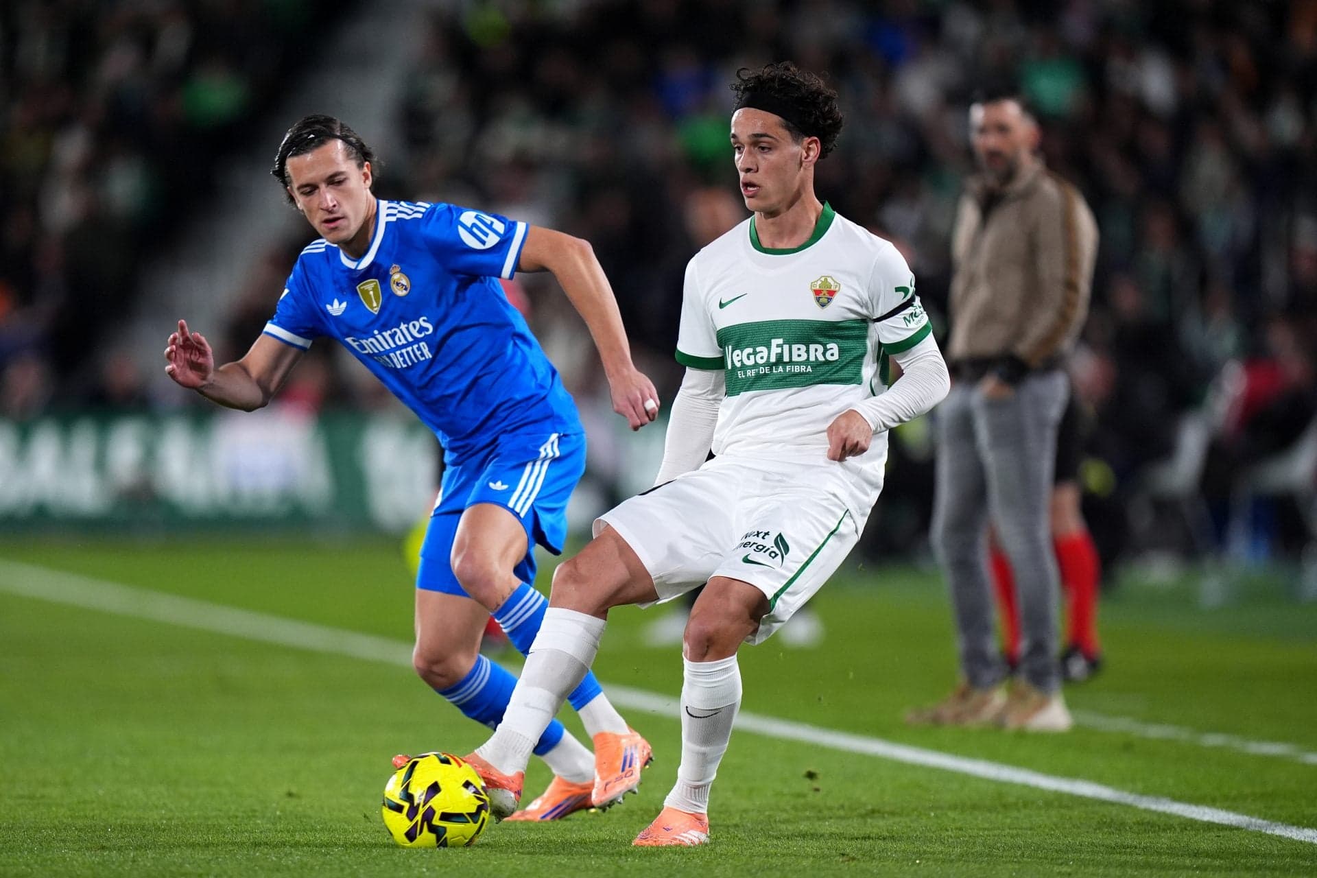 Hansi Flick sees returning loanee as potential rival for Barcelona veteran next season – report
