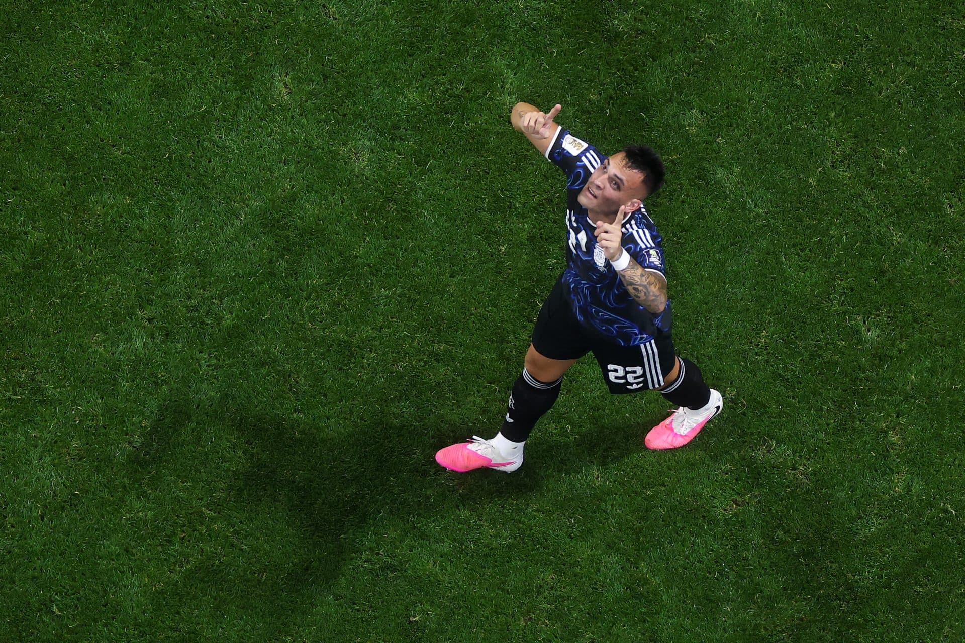 Barcelona have not tabled an official bid for Argentina forward – Romero