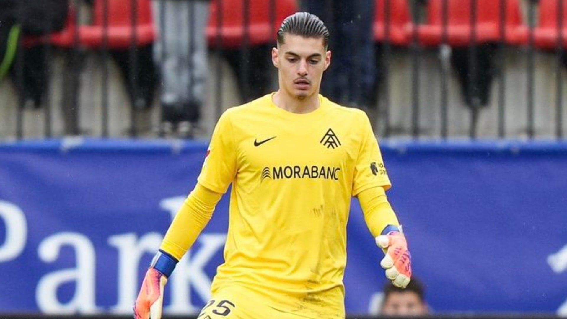 Barcelona could pocket up to €3 million from the imminent exit of young goalkeeper
