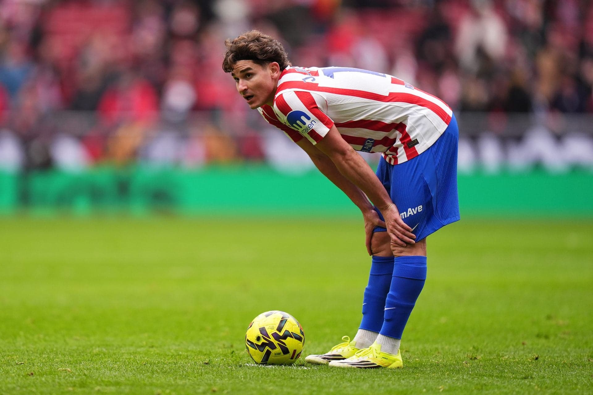 Barcelona decide against increasing €100 million offer for Julian Alvarez – report