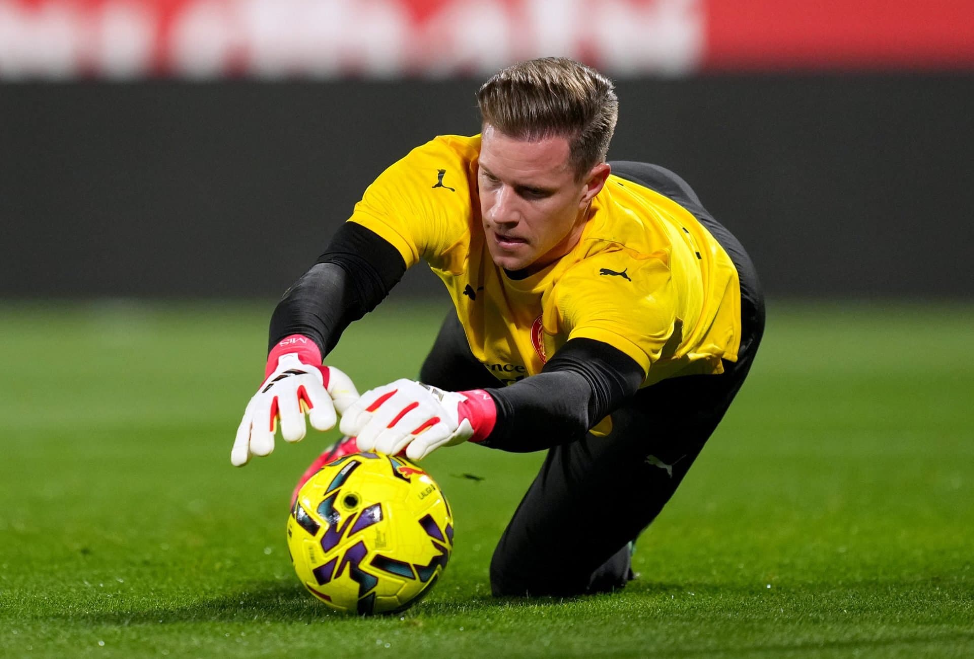 Barcelona set for very limited salary relief in Ter Stegen’s loan move to Ajax