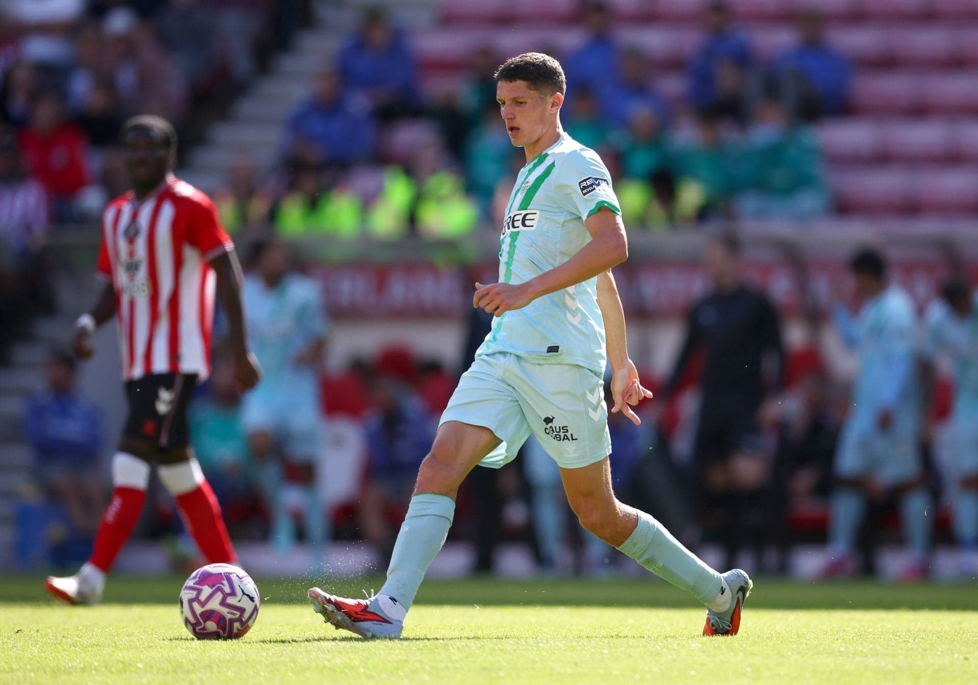 Barcelona in line for €400,000 training compensation thanks to Betis midfielder’s Sporting move
