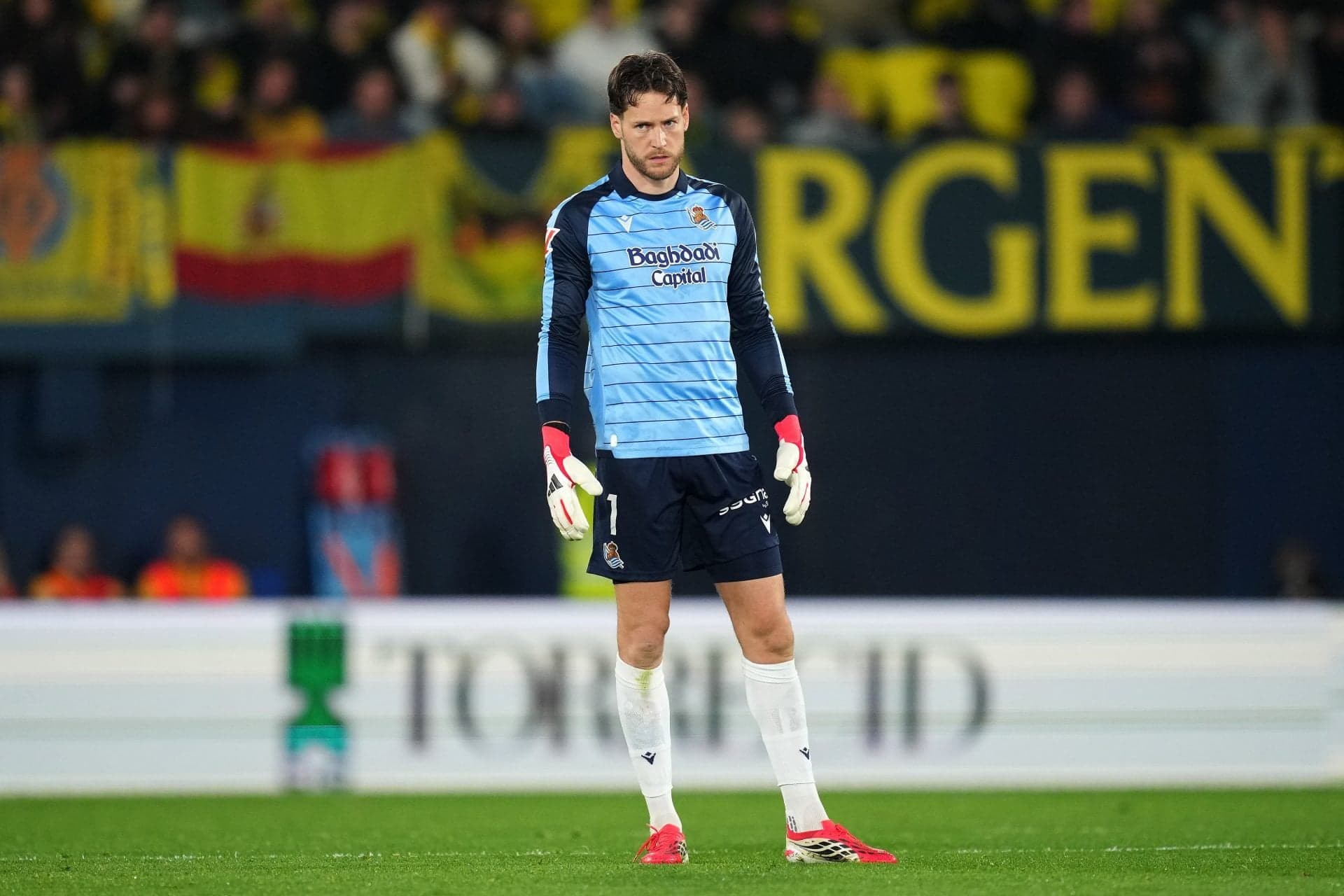 The conditions under which Barcelona will push for a goalkeeper signing this summer – report