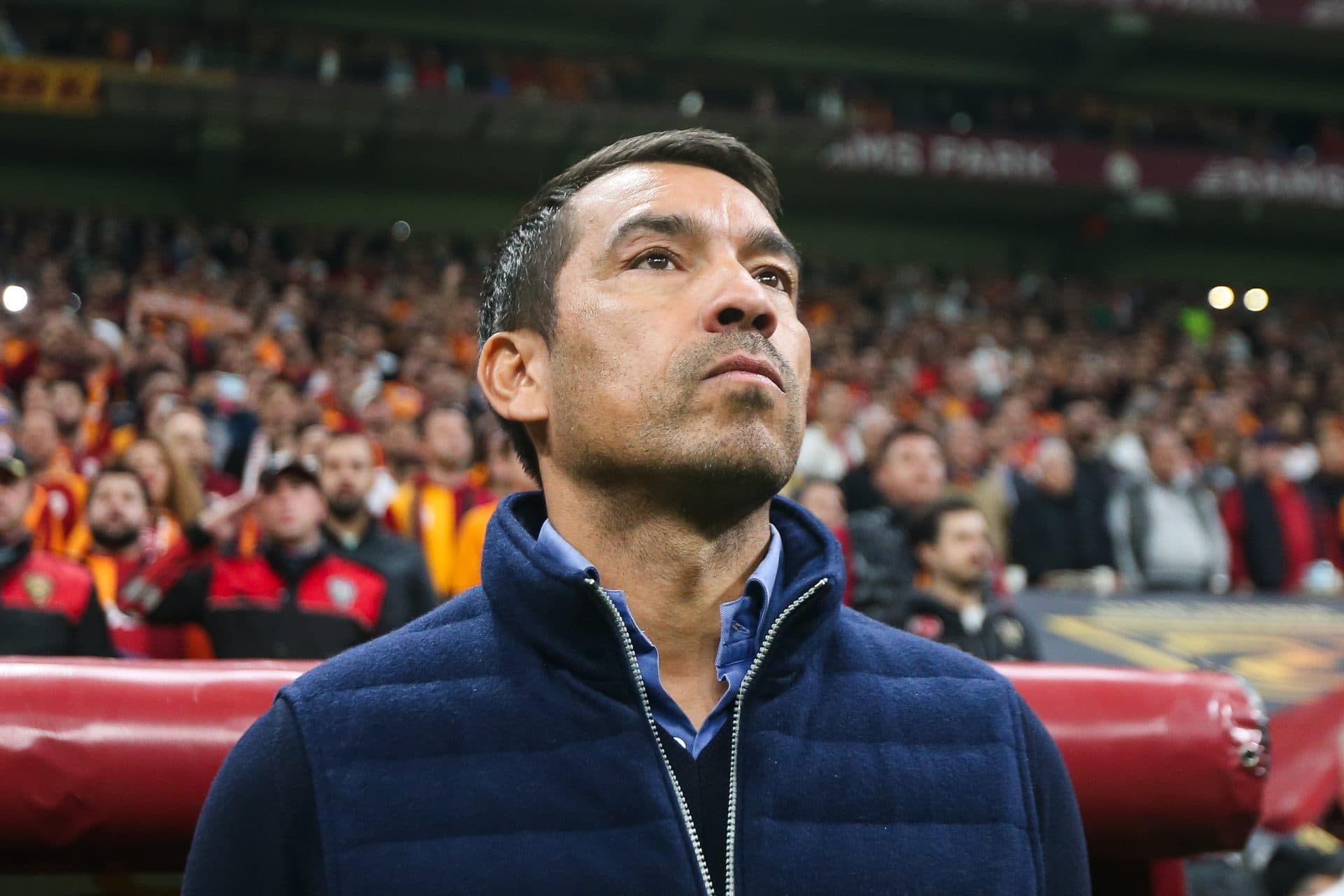 Feyenoord manager compares Lamine Yamal to Messi and Ronaldinho after Barcelona defeat: ‘He can win Ballon d’Or’