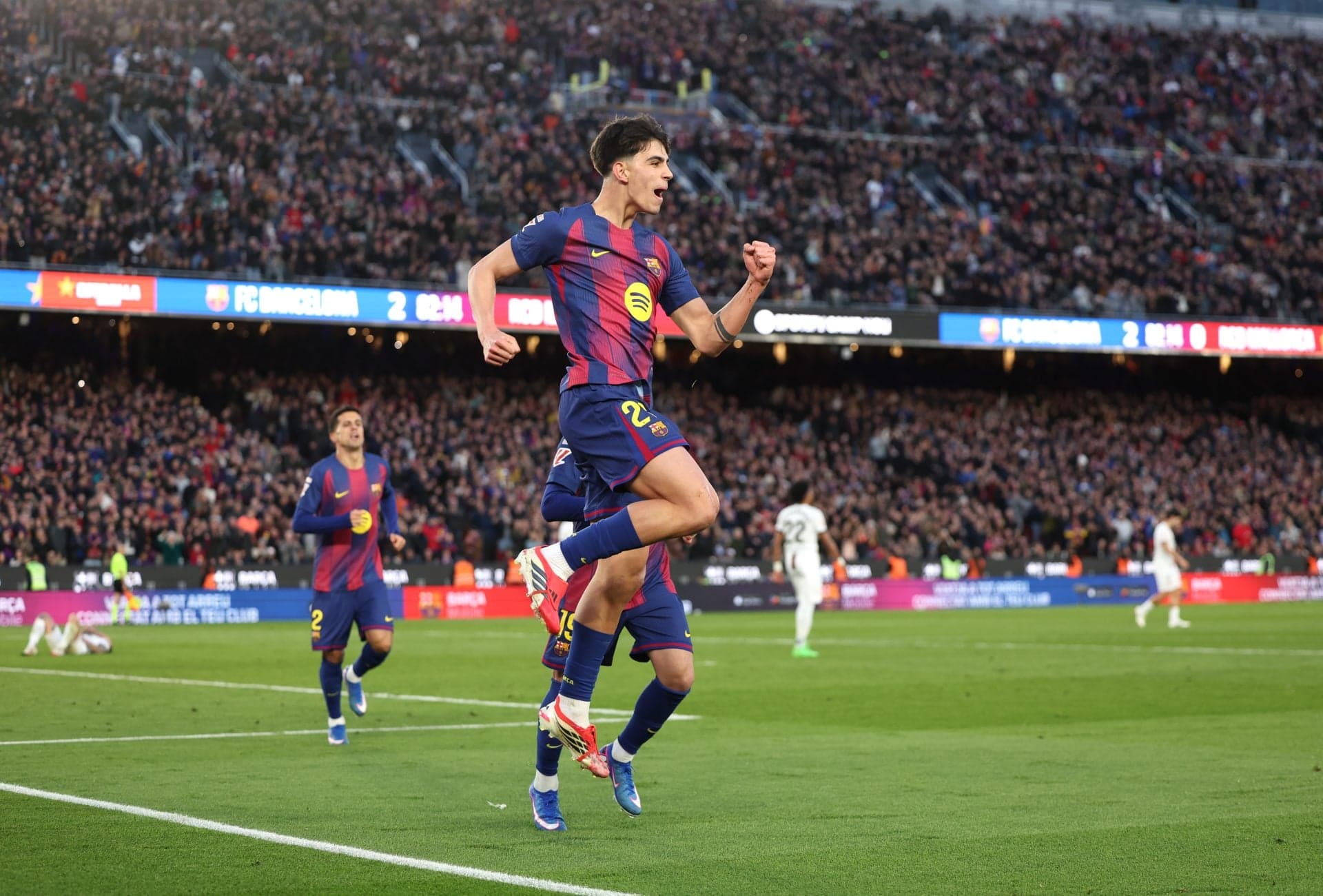 Just in: 19-year-old academy graduate backed to become Barcelona’s own Rodri for the next decade