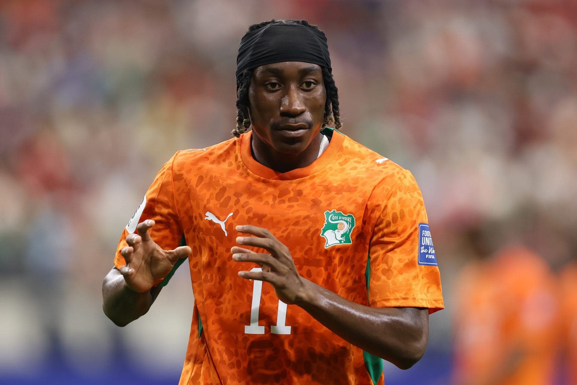 Barcelona made an enquiry for 19-year-old winger before €120 million Real Madrid move