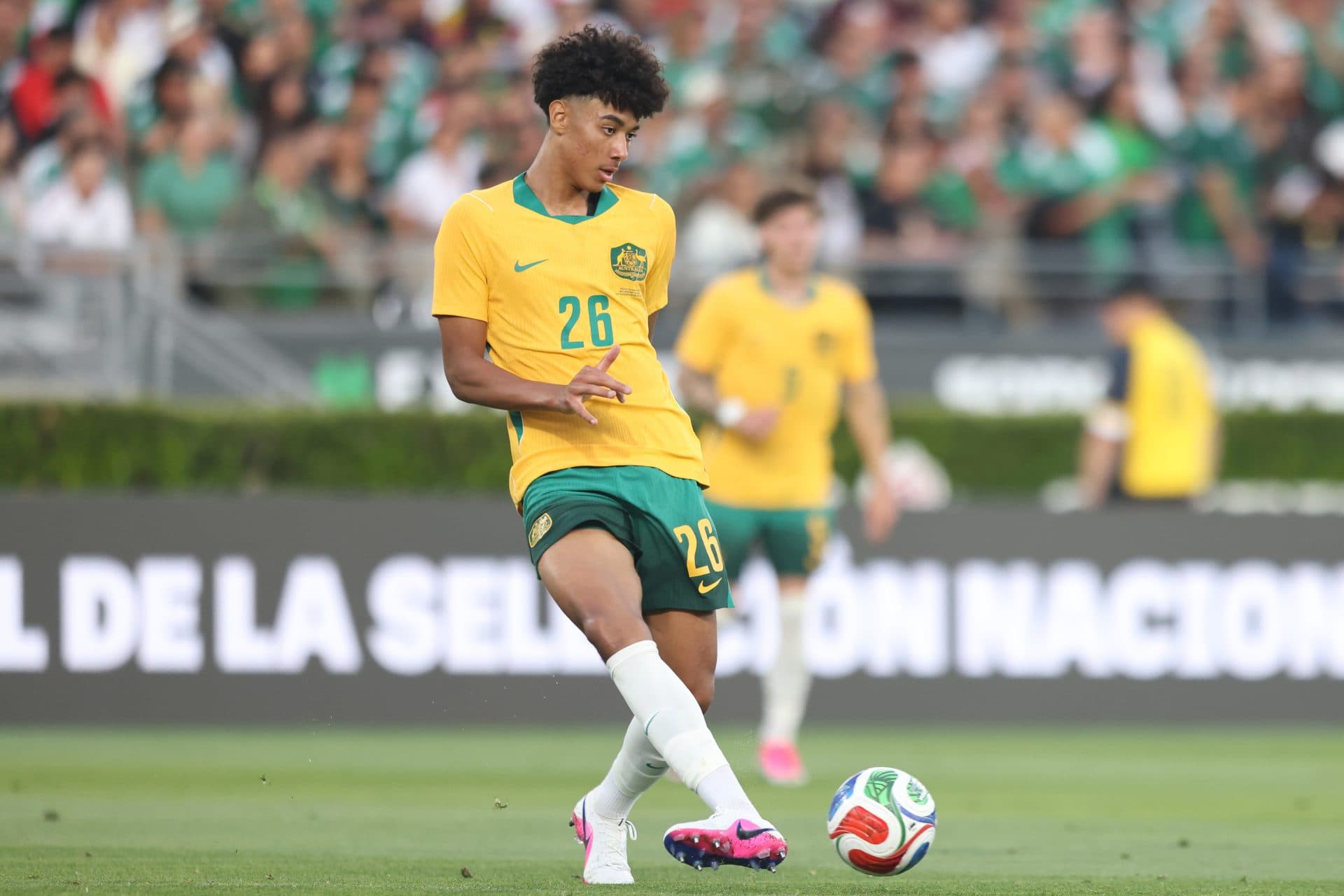 Barcelona unwilling to enter into a bidding war for 18-year-old defensive prodigy