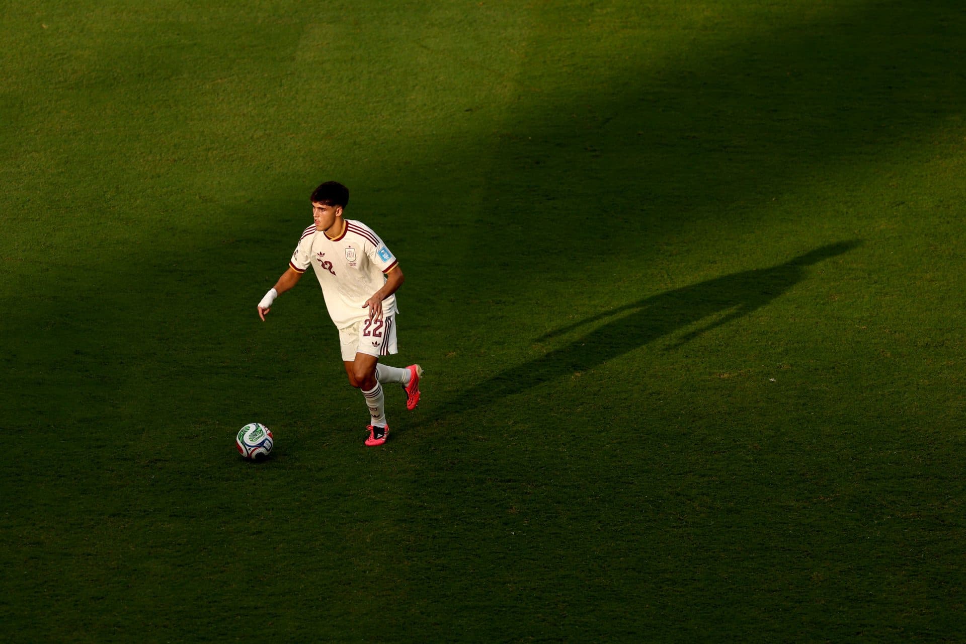 Barca World Cup Spotlight: Pau Cubarsi and Pedri shine for Spain in slender Uruguay win