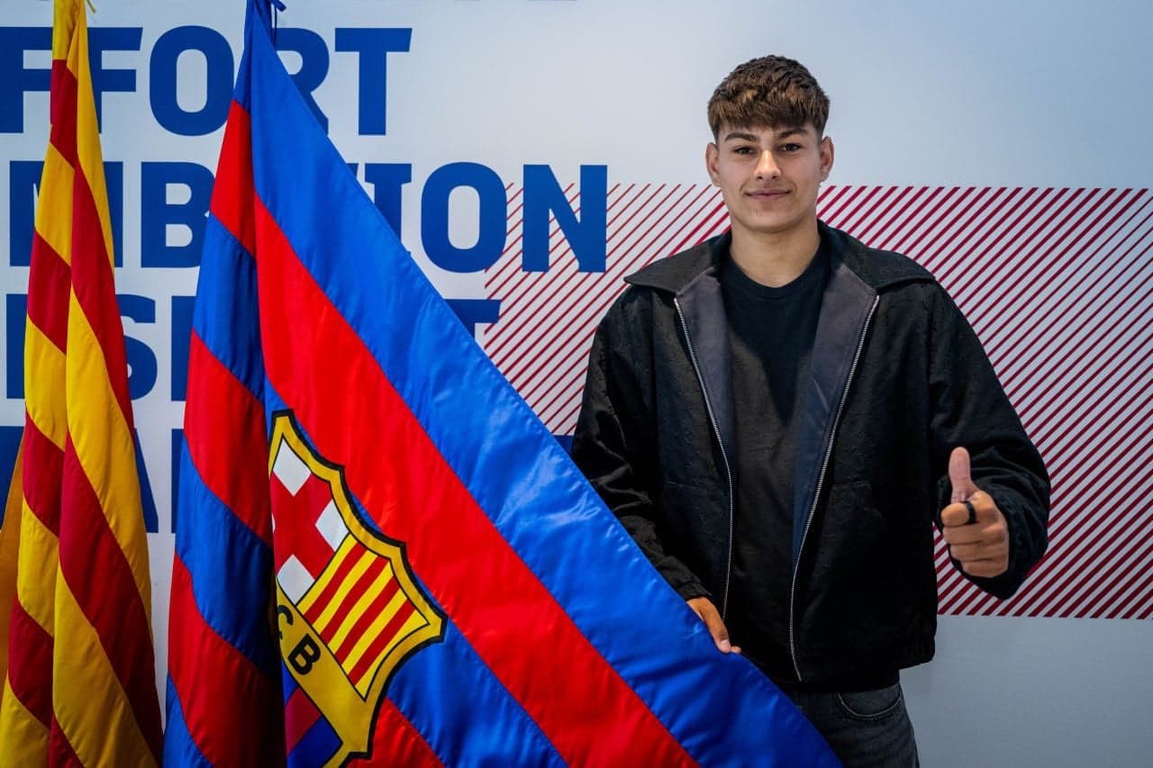 Girona continue to wait for Barcelona to decide on La Masia midfield starlet’s future