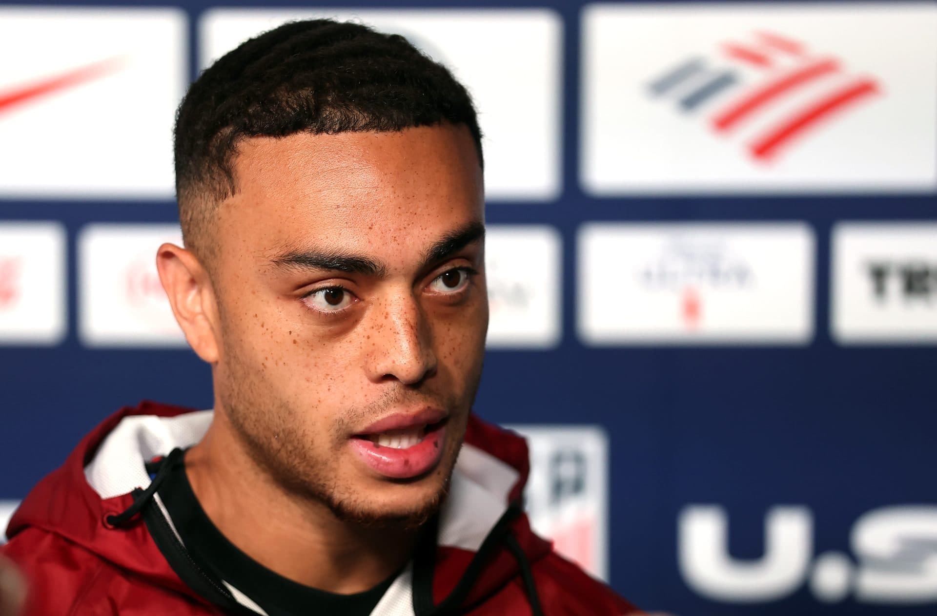 Barcelona could receive €5 million windfall as former defender nears summer transfer