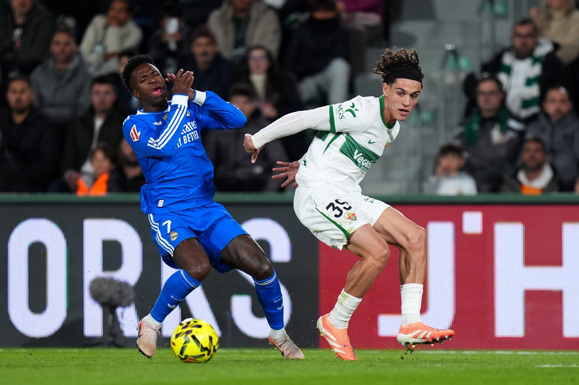 Returning Barcelona loanee set to receive pre-season chance under Hansi Flick