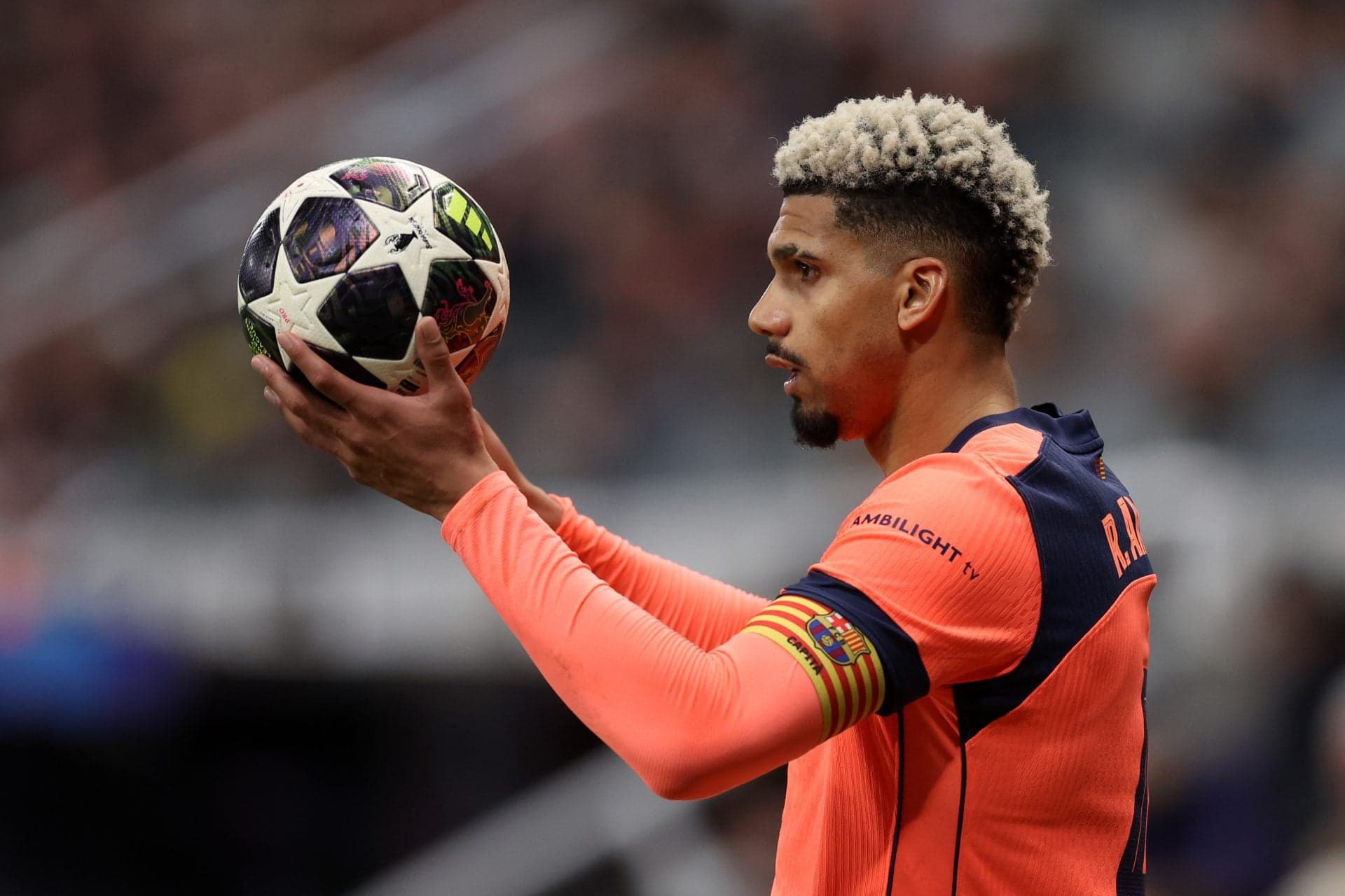 Barcelona defender’s future could depend on the minutes he gets in pre-season – report