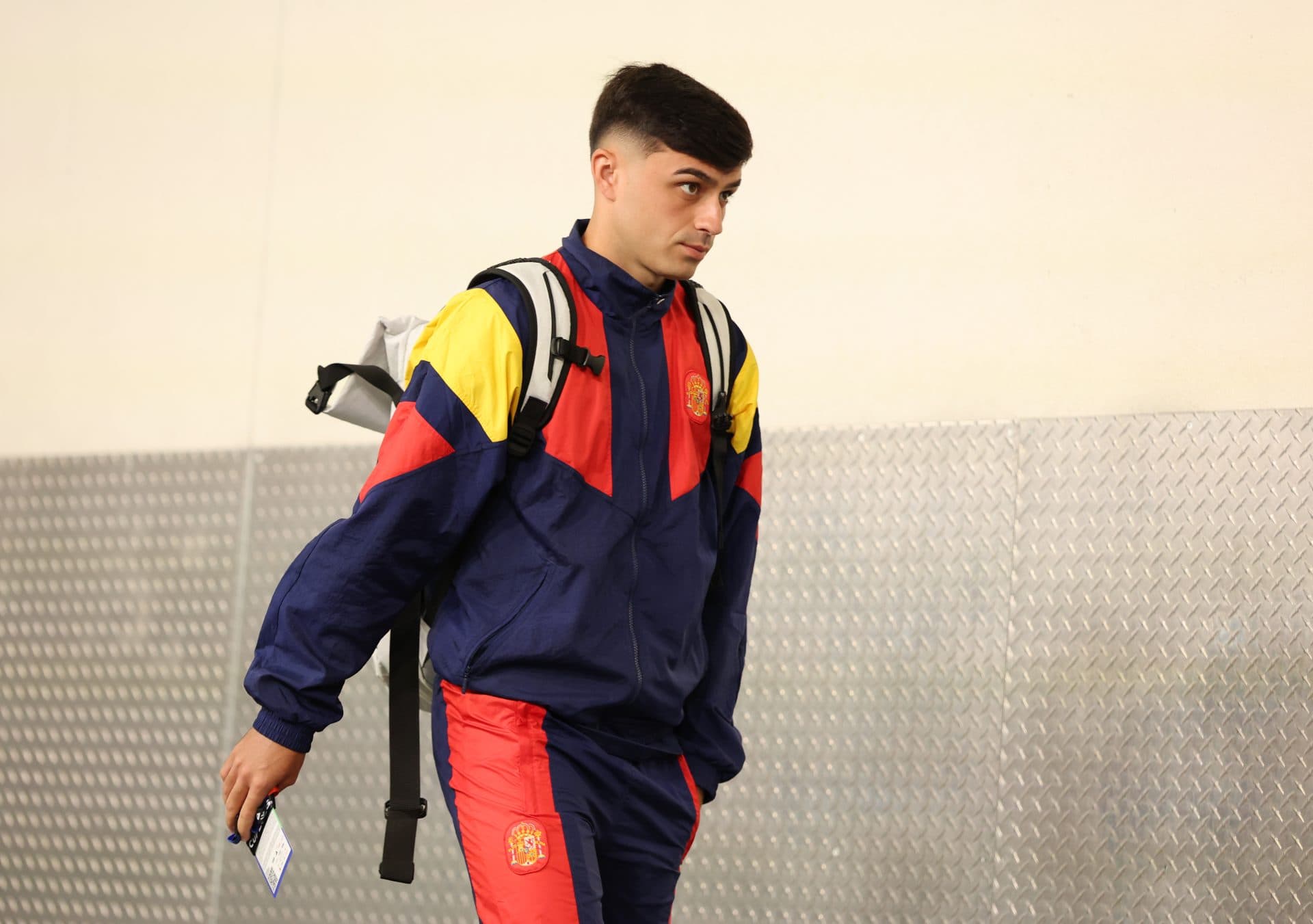 Barcelona midfielder begins working with the ball as part of his individual training plan