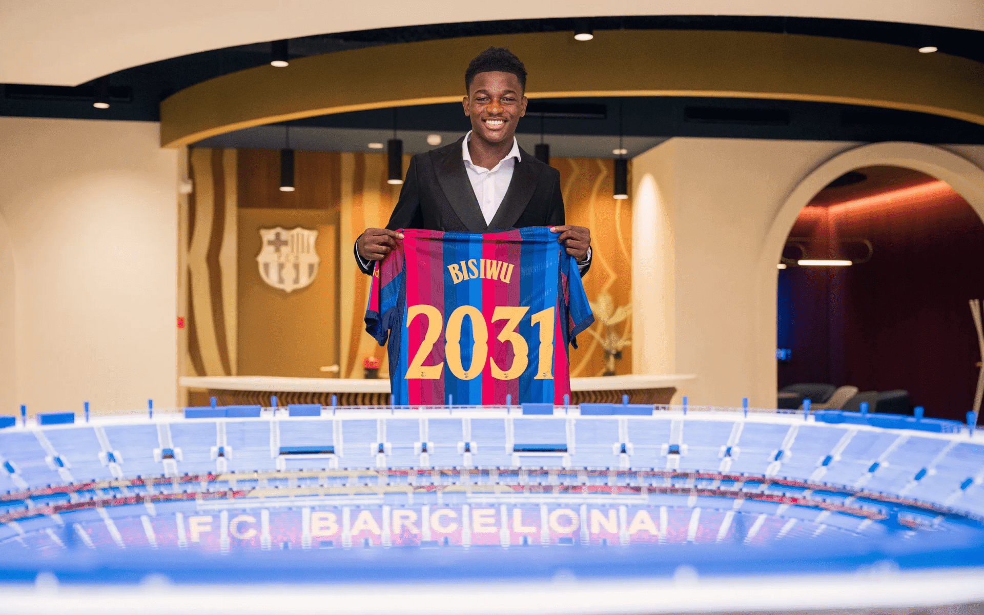 Jesse Bisiwu: Everything you need to know about Barcelona’s newest wonderkid