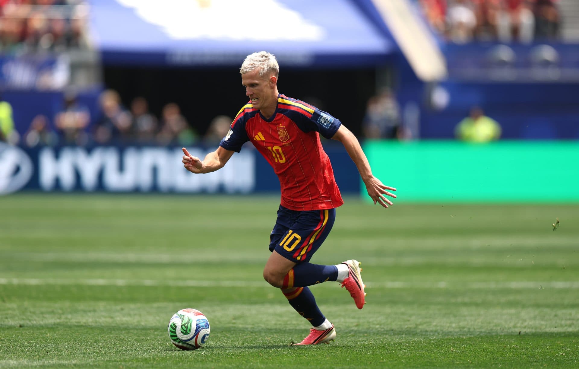 Dani Olmo offers himself as Lewandowski successor at Barcelona: ‘Wouldn’t have any problem playing there’