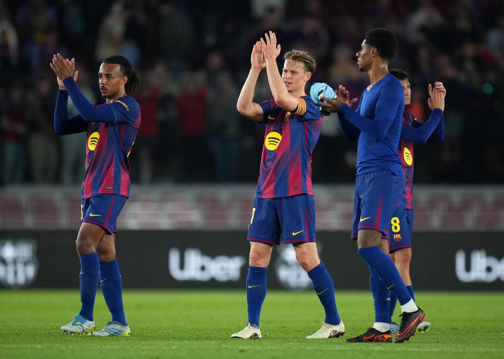Flick ‘annoyed’, fans whistle: Veteran midfielder’s Barcelona future takes worrying turn