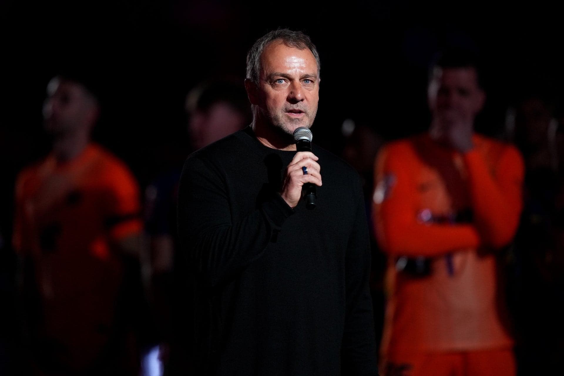 Flick will not make any cuts to Barcelona pre-season squad before England training camp