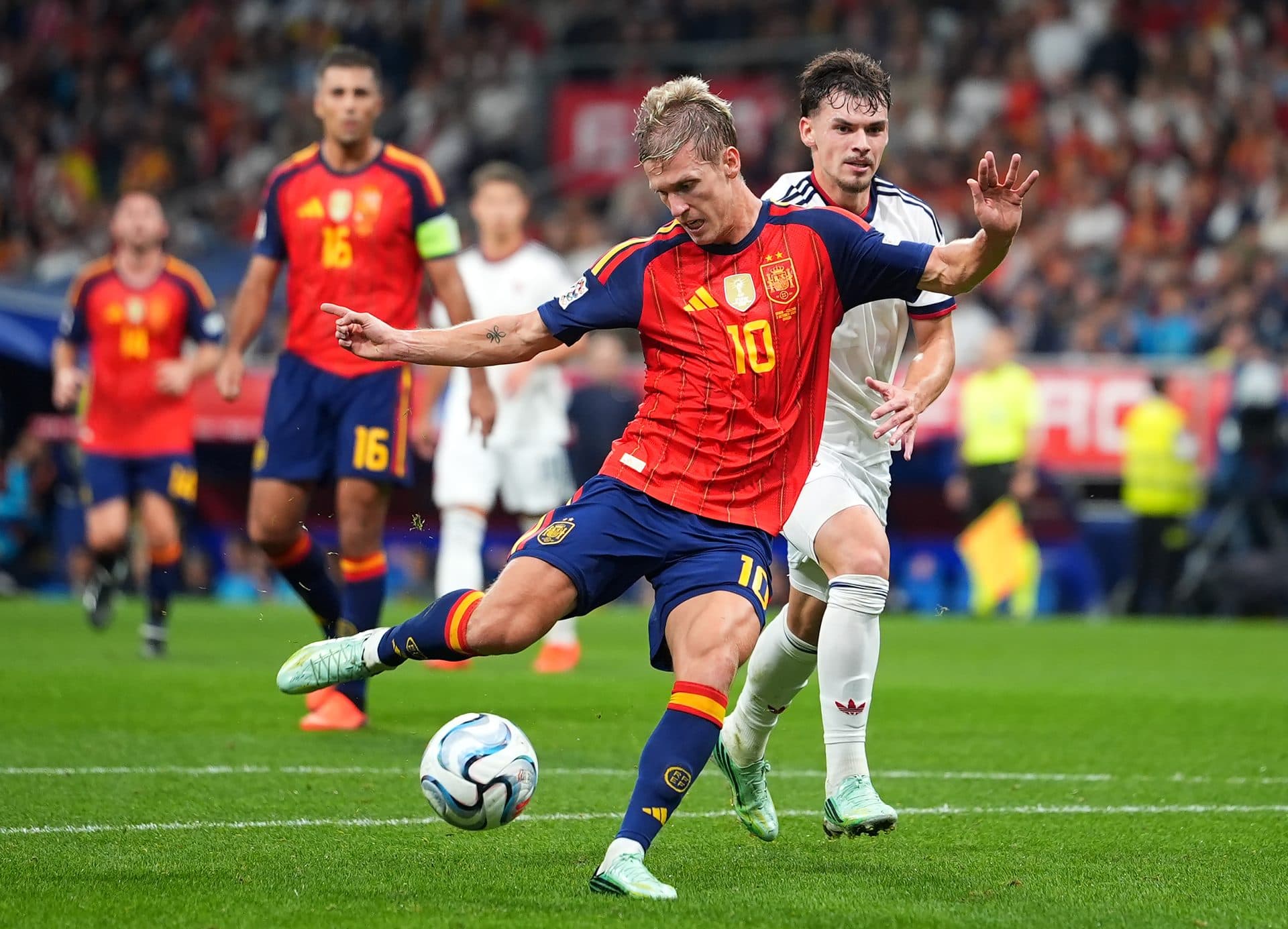 Dani Olmo explains why he left Barcelona for Dinamo Zagreb: ‘Everyone has their own story’
