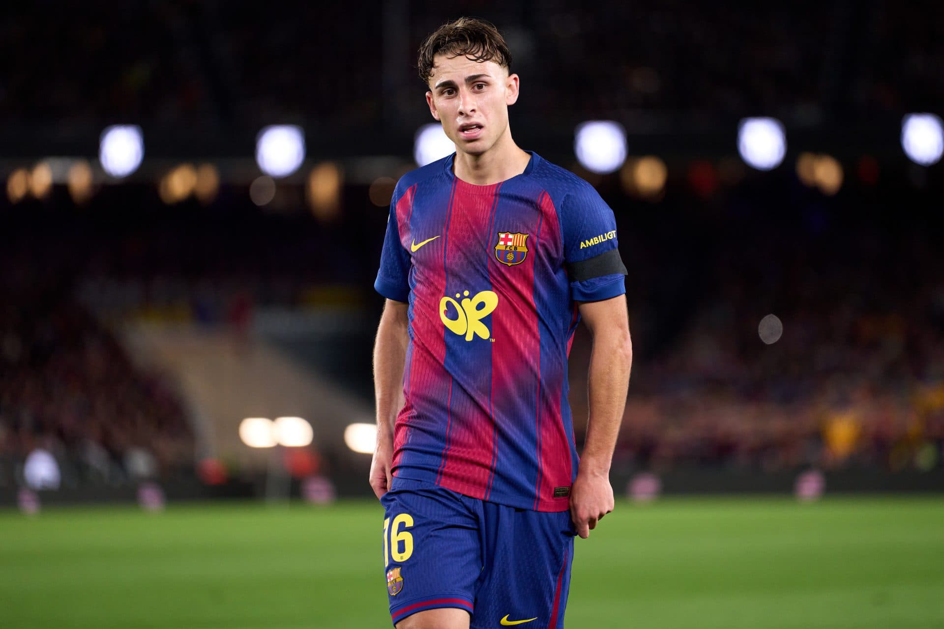 Raphinha concern opens door for Barcelona to try homegrown star up front