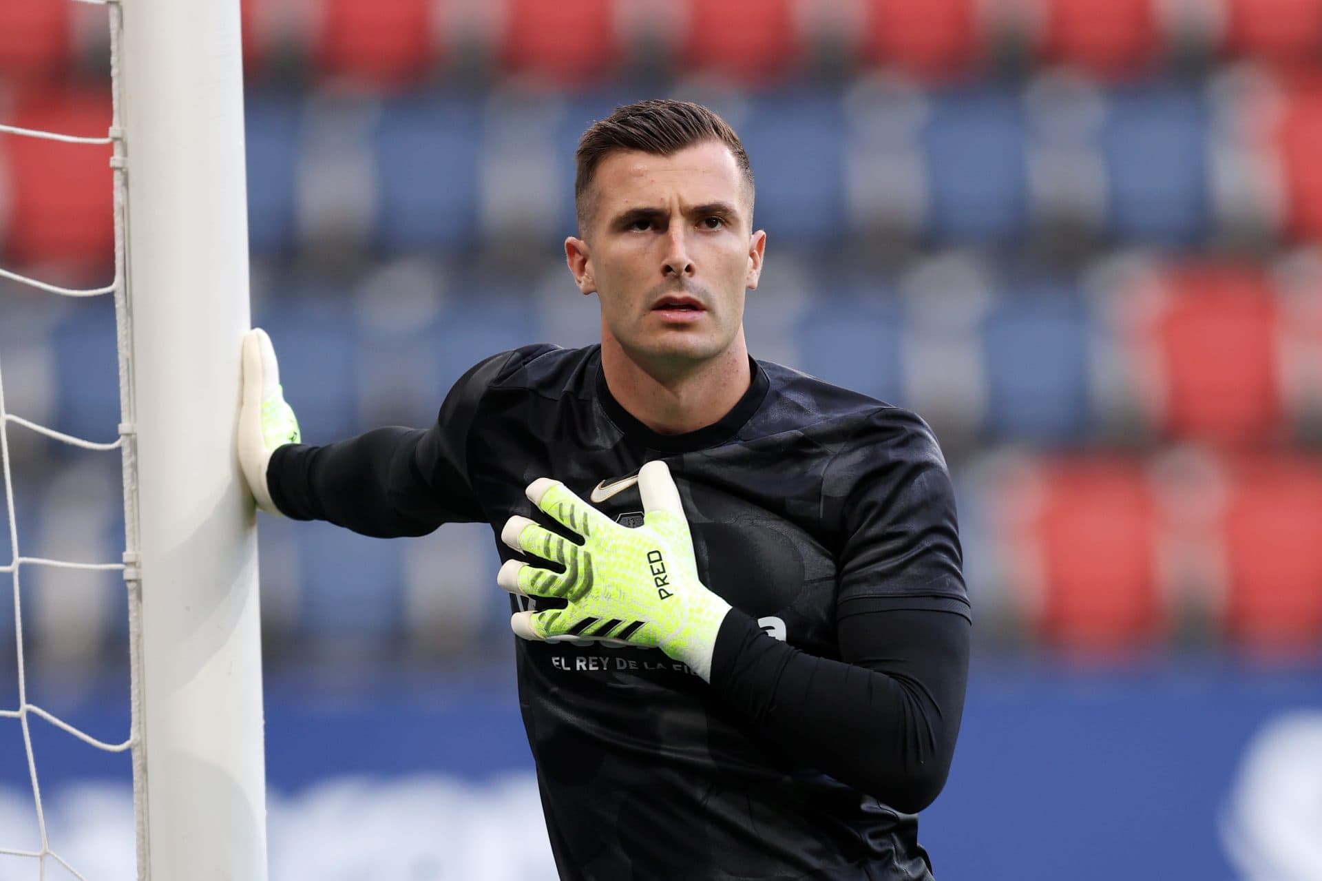 Barcelona prepared to facilitate summer exit as forgotten star looks for solution beyond La Liga