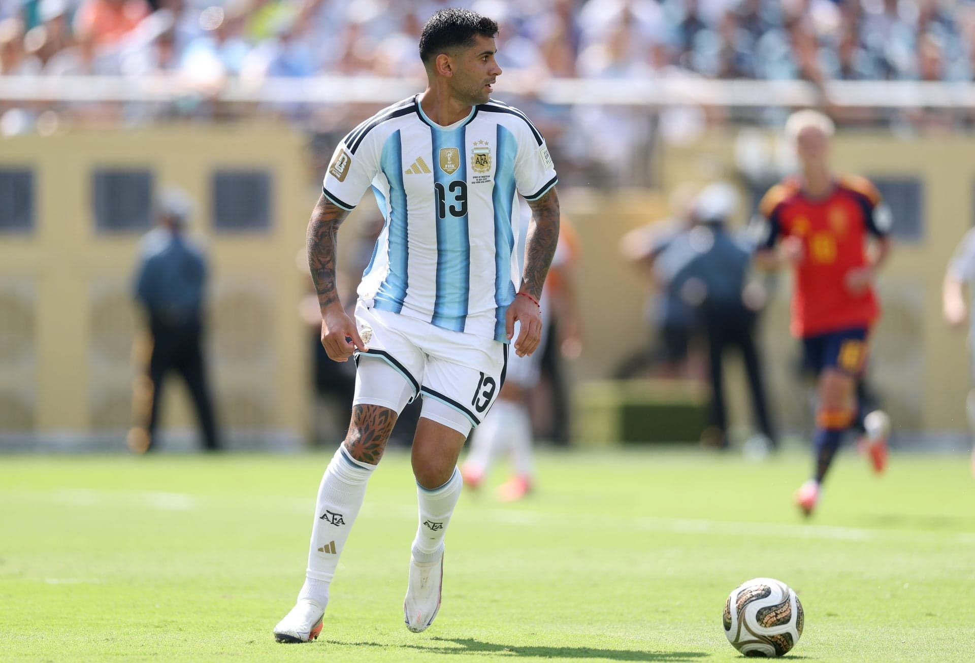 Barcelona defensive target slips away after refusing to wait any longer