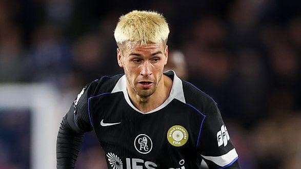 Chelsea's Guiu expected to join RB Leipzig