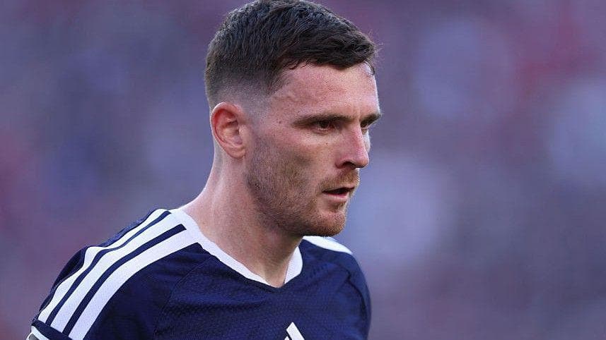 Why did Robertson opt for a different shirt number?