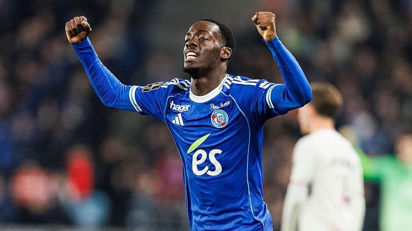 West Brom sign Strasbourg midfielder Nzingoula