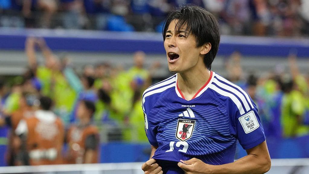 Premier League trio interested in Japan's Nakamura