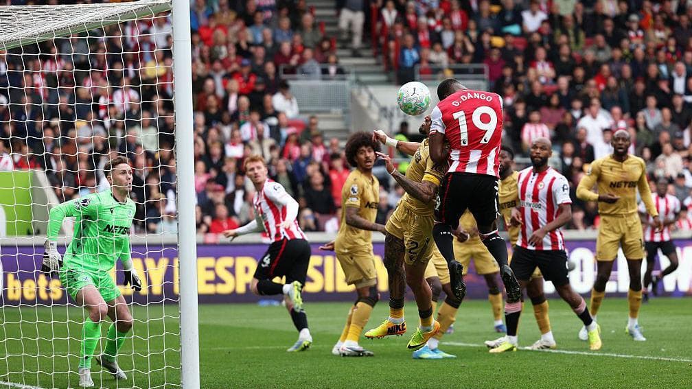 Analysis: Bees stumbling despite late leveller