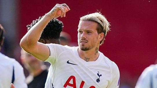 How Tottenham beat Leeds to Mudryk