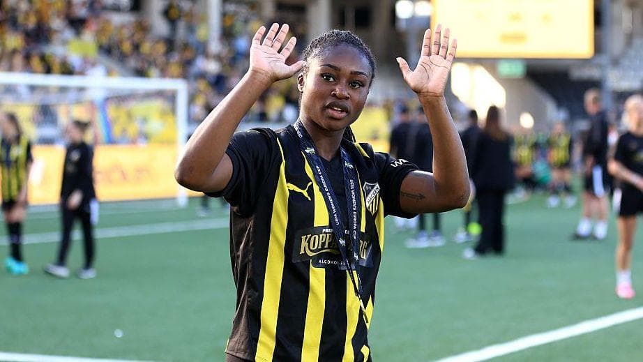 Man Utd sign Swedish winger Jusu Bah for £400k