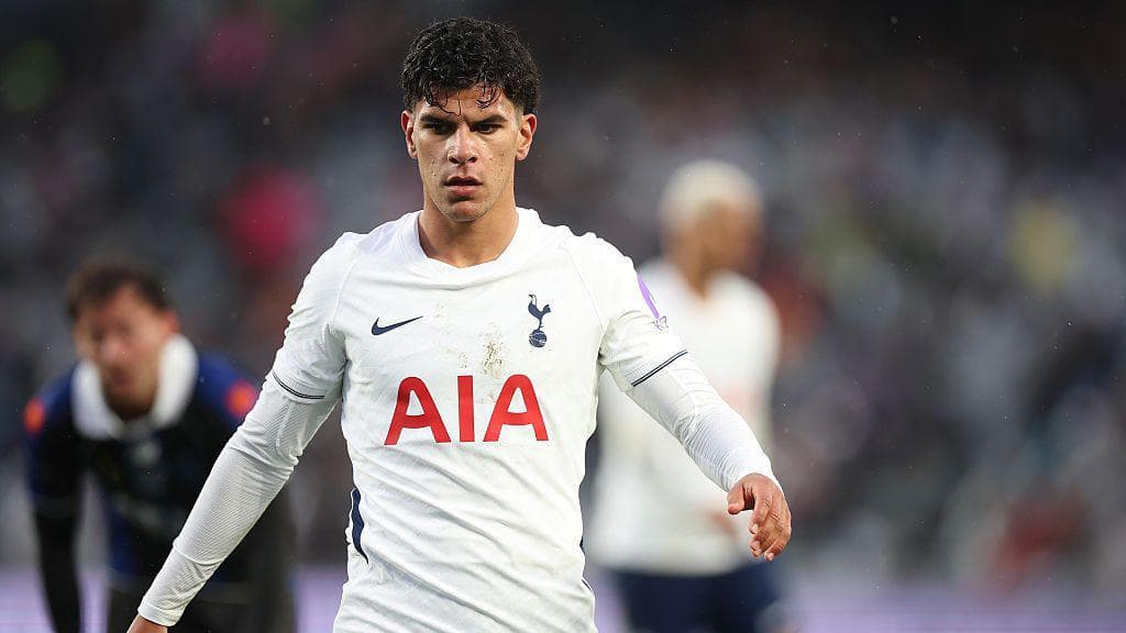 De Zerbi confirms Fernandes struggling with 'fatigue in the calf'