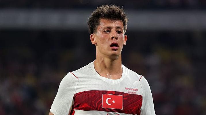Guler, Soyuncu and Calhanoglu in Turkey World Cup squad