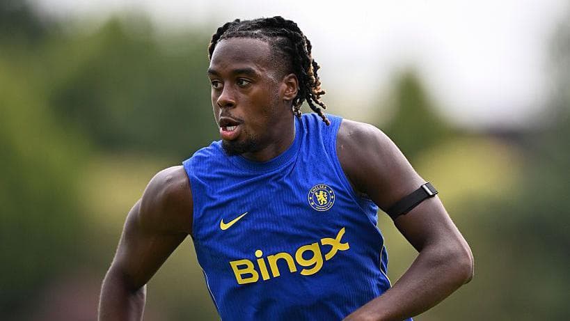 Gittens keen to impress 'world-class' Alonso