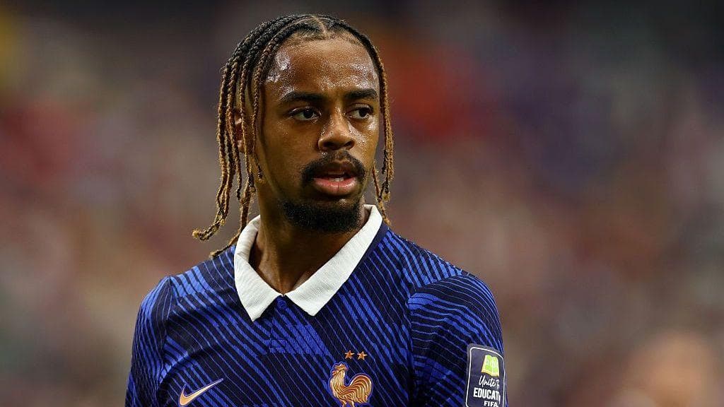 Liverpool close in on signing PSG forward Barcola